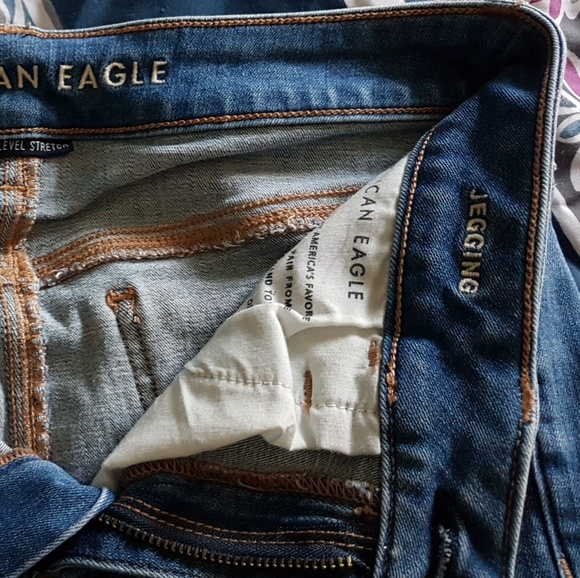 SOLD ** American Eagle jeggings - Picture 3 of 5